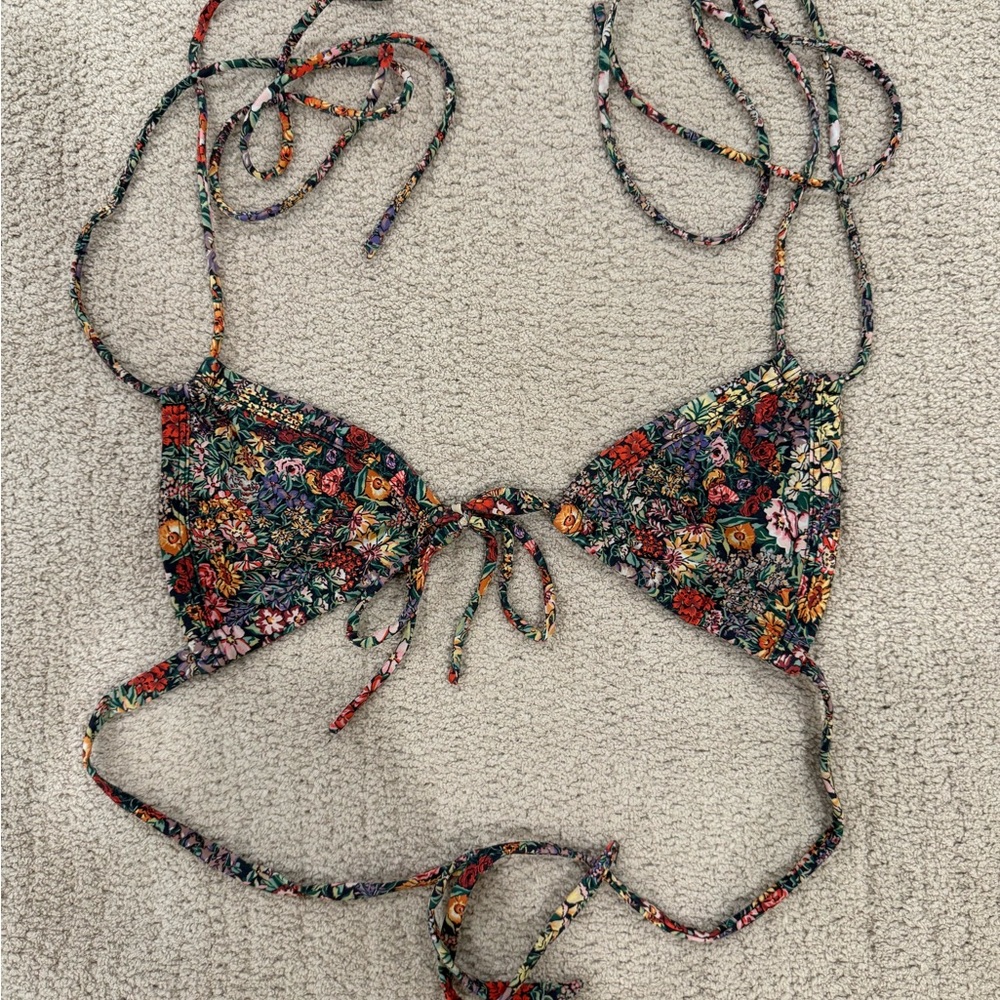 Montce Floral Bikini - Black and Red